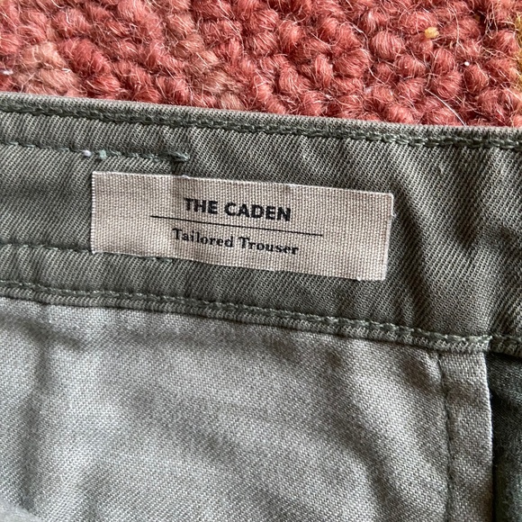 AG Adriano Goldschmied Jeans Caden Tailored Trouser | Olive Green | Size 26 - Picture 4 of 6